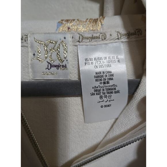 Disneyland Resort Vault 70th anniversary Zip Up Hoodie Size XL New - Picture 6 of 16